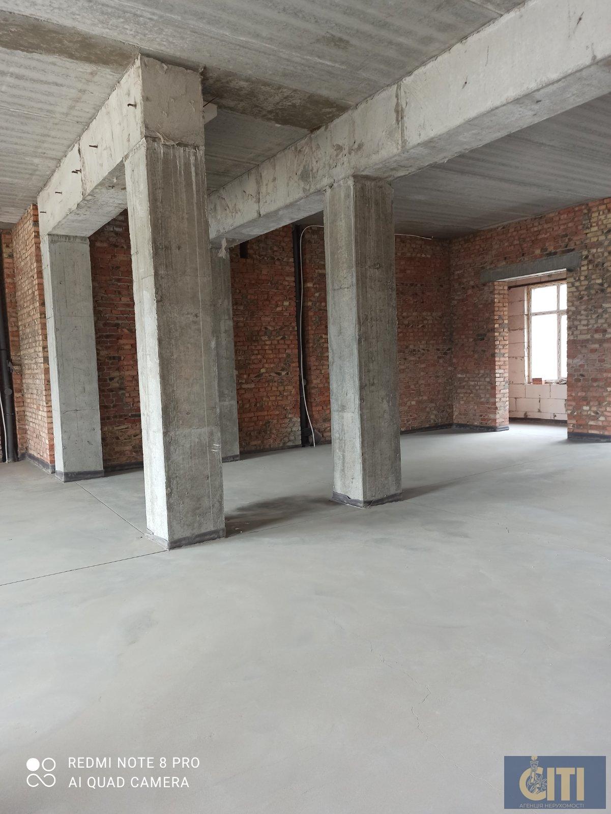 Комерційне приміщення в новобудові, 165 м2