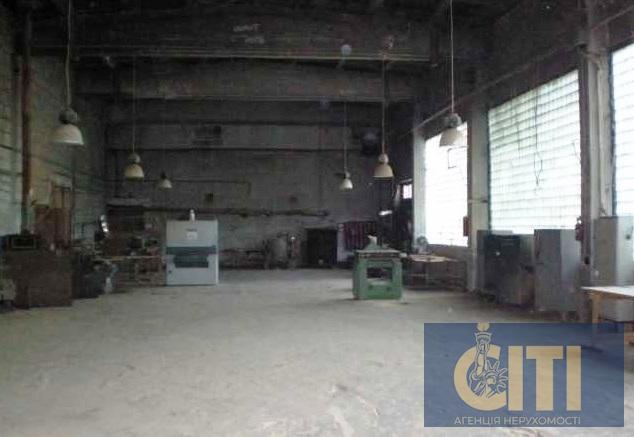 Цілісний комплекс у промисловій зоні Житомира. вул. Сергія Параджанова