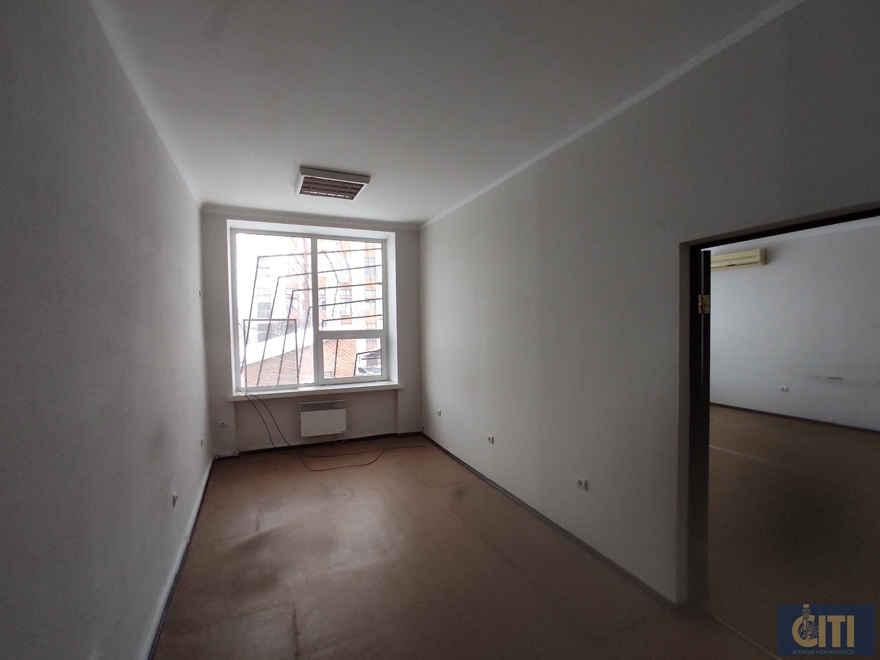 Офісне приміщення в центрі, 80 кв.м.