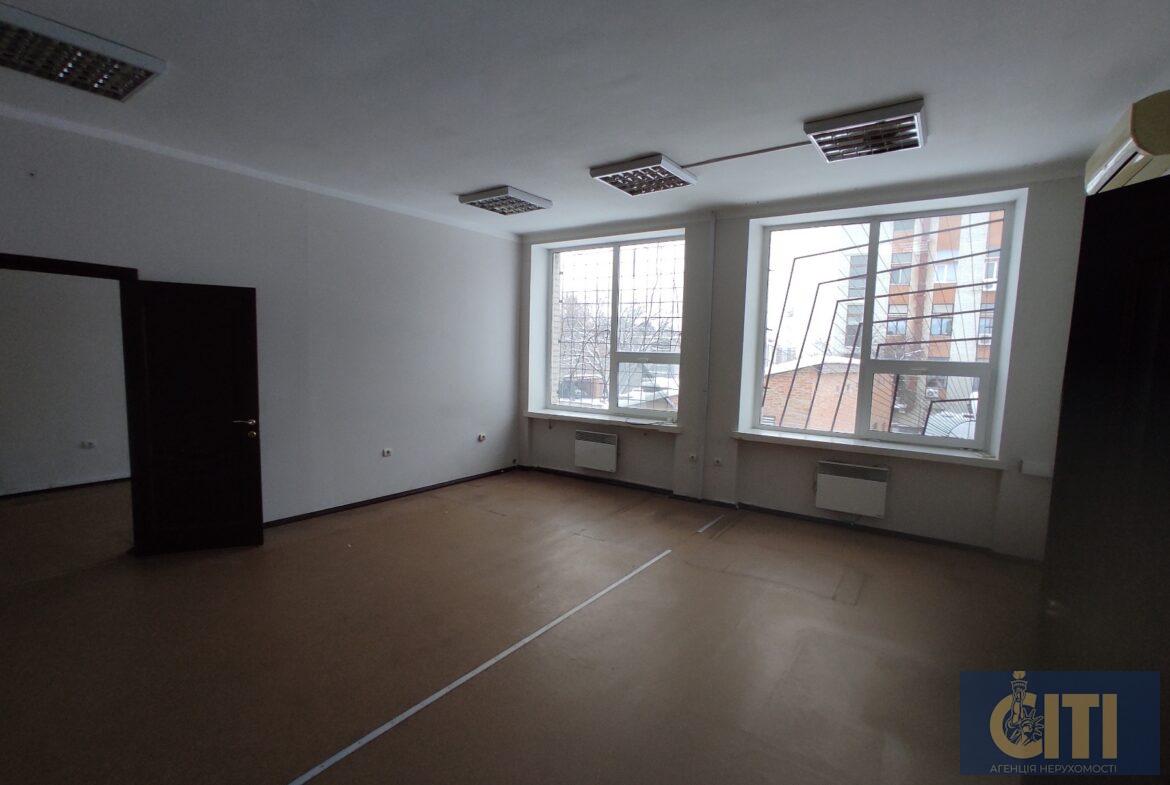 Офісне приміщення в центрі, 80 кв.м.