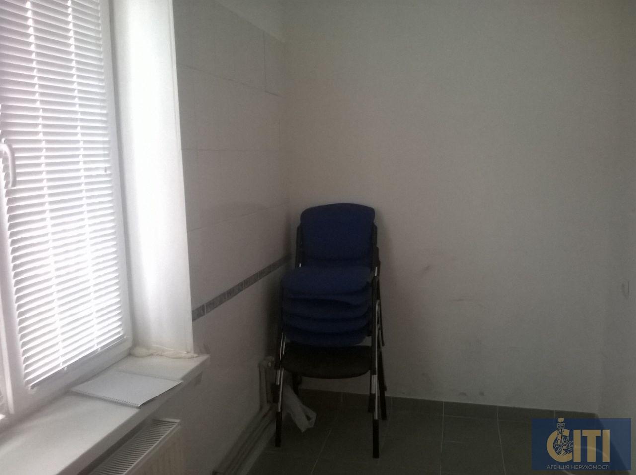 Офісне приміщення в центральній частині міста, 41 м2