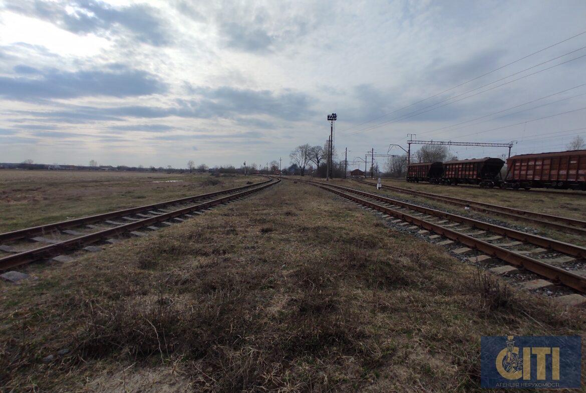 Продаж земельної ділянки із залізничною гілкою, 5.5 га під елеватор, склади, бізнес