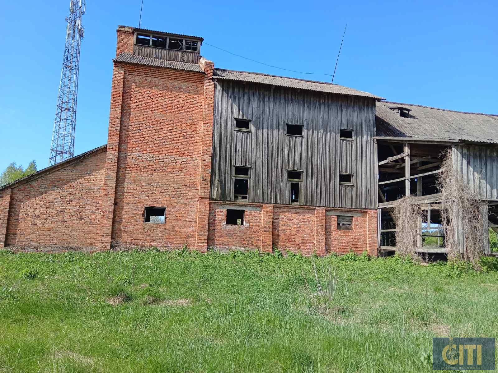 Продам будівлю хмелесушки 1400 кв.м.