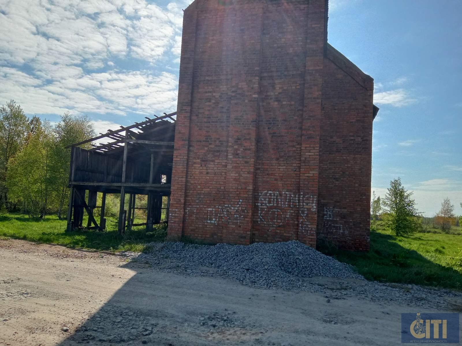 Продам будівлю хмелесушки 1400 кв.м.