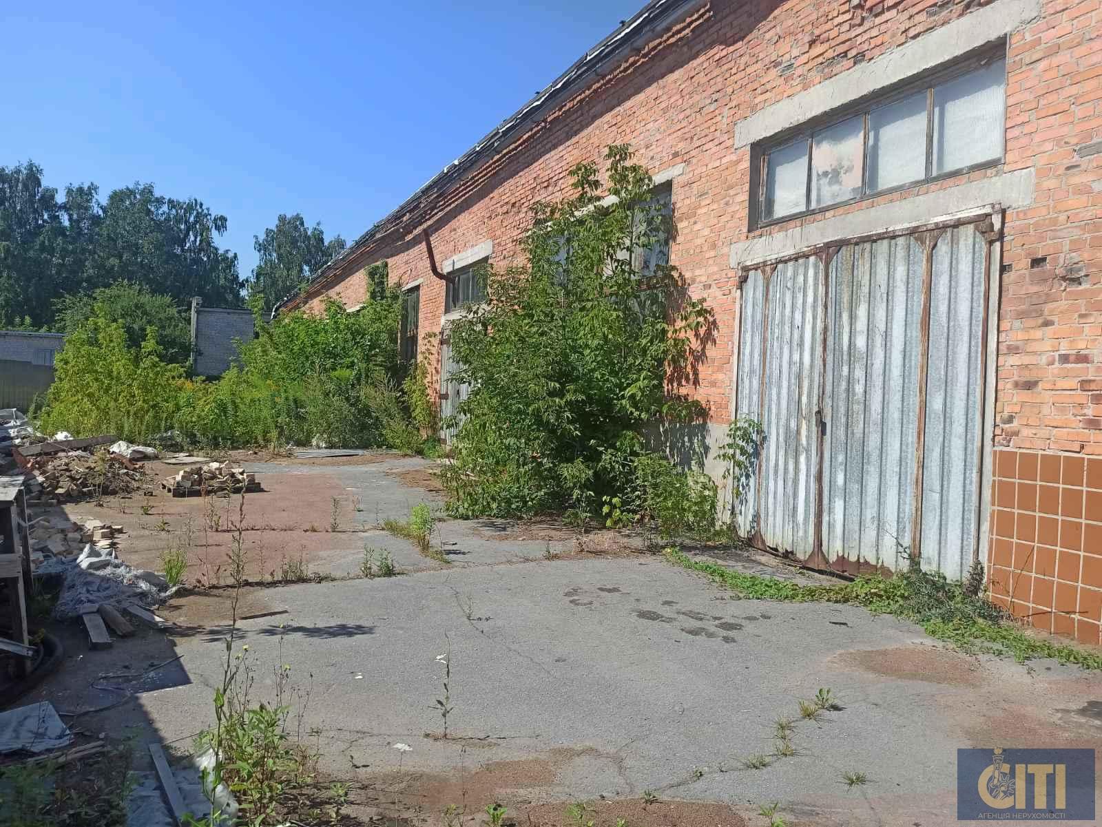 34563467346234335454545 Майновий комплекс у промисловому районі м. Житомира, загальна площа 2100 кв.м.