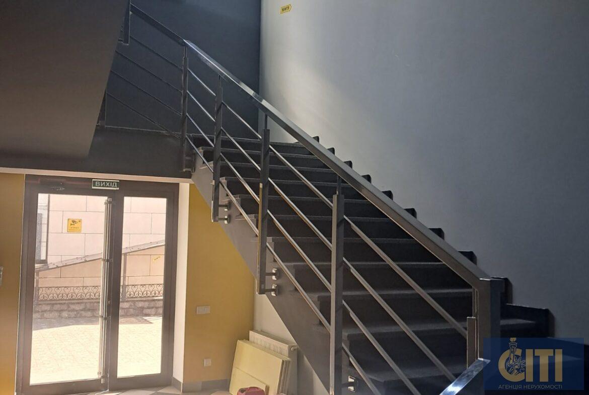 Оренда приміщення в центрі міста, район вул. Ольжича/Победи 160кв.м.