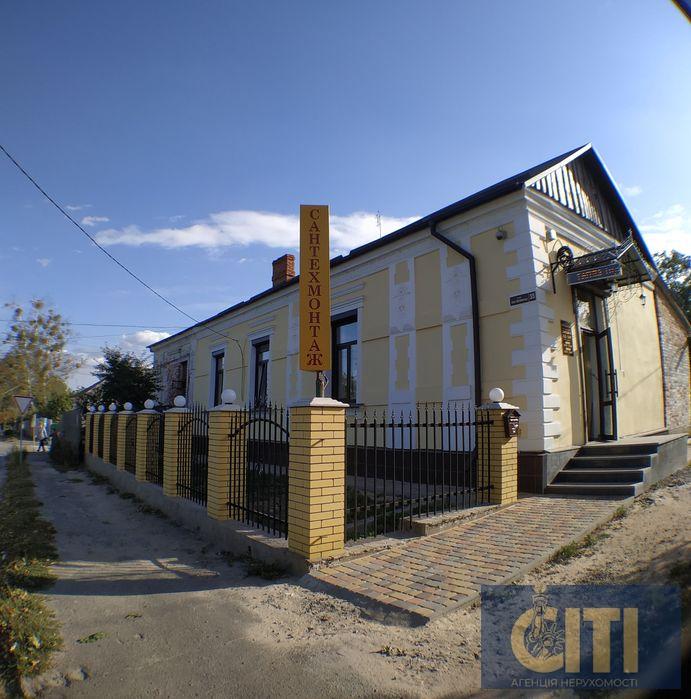 Оренда нежитлового приміщення під магазин, офіс, салон 426 кв.м.