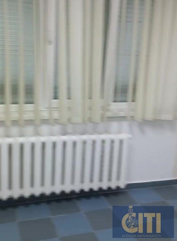 Магазин по вул.Хлібна (Житній ринок), 60 кв.м.