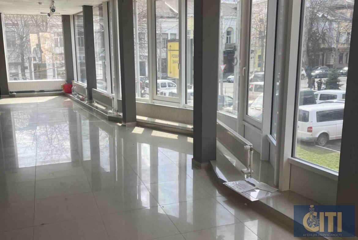 Приміщення в самому центрі по вул.Київській, 180 м2