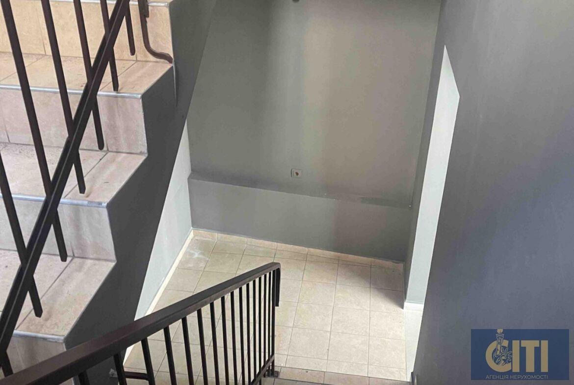 Приміщення в самому центрі по вул.Київській, 180 м2