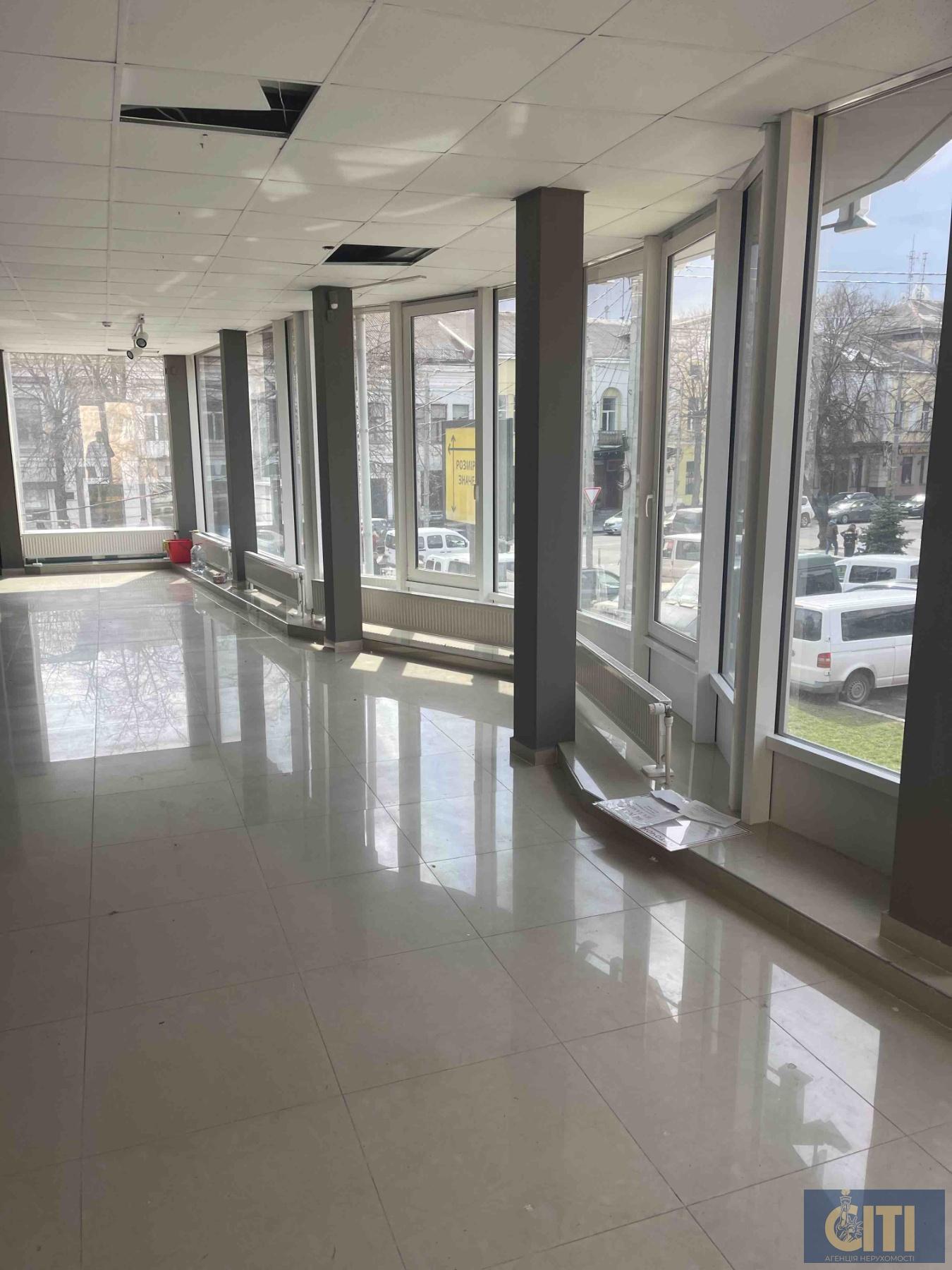 Приміщення в самому центрі по вул.Київській, 180 м2