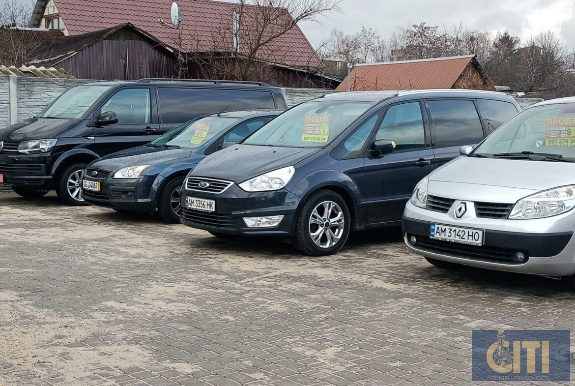 Автомайданчик (паркувальний простір) - 1 200 m² + офіс 15-45 m²