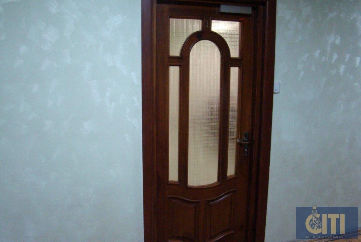 Здається в оренду офісне приміщення в центрі 41 кв.м.