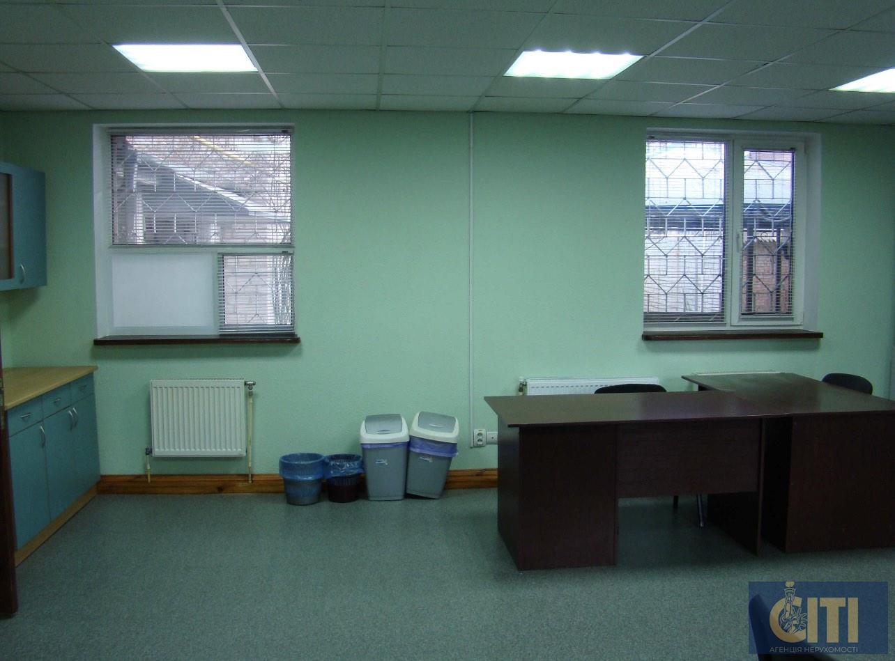Сдается в аренду офисное помещение в центре 41 кв.м. Здається в оренду офісне приміщення в центрі 41 кв.м.