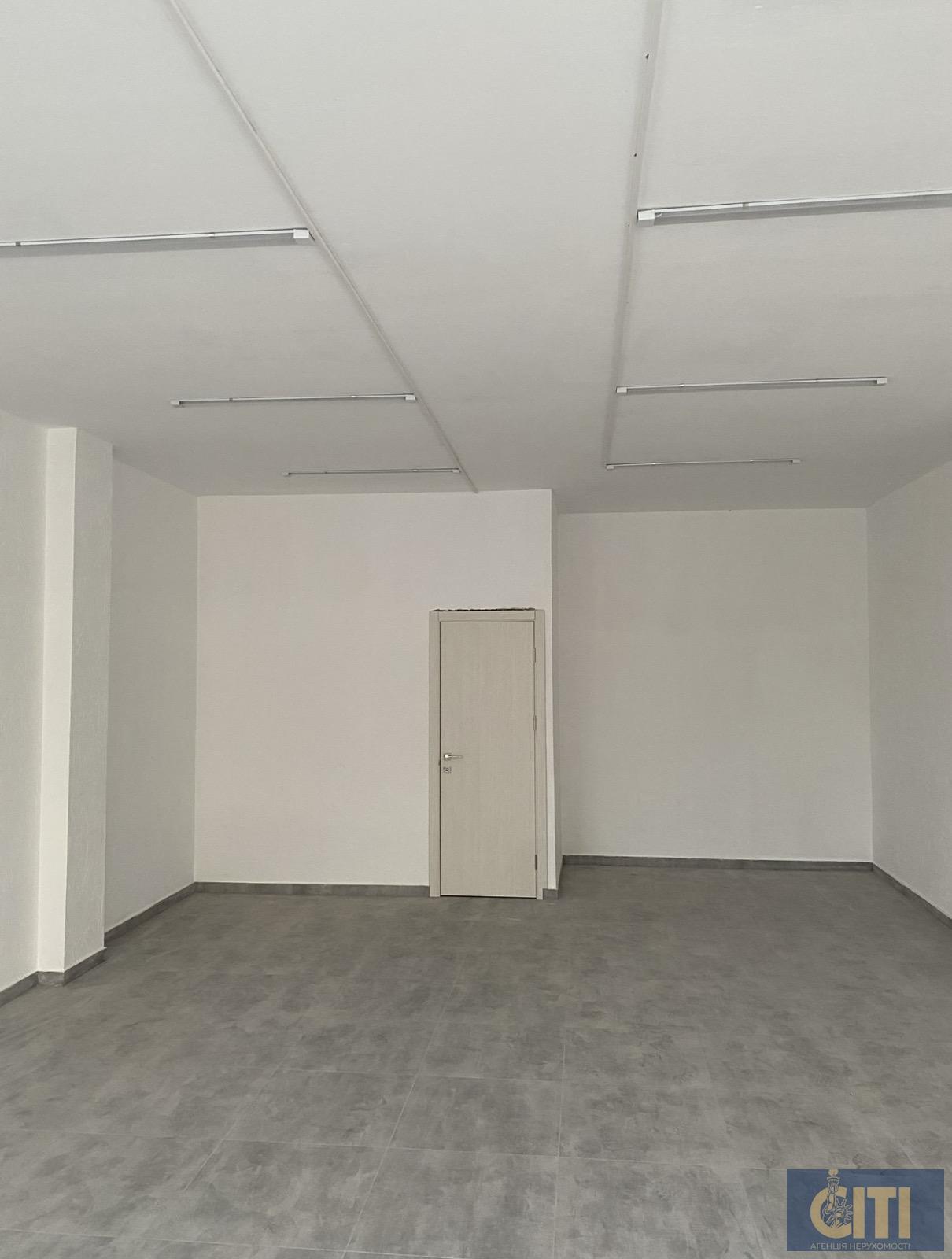 Здається в оренду приміщення на 3 пов, 54 м2