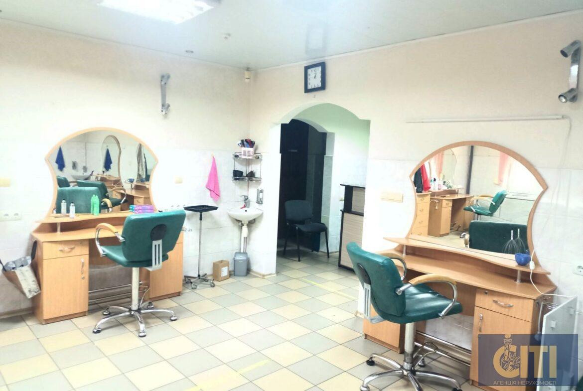 Здам в оренду салон краси в центральній частині міста по вул. Східна, 120 м²