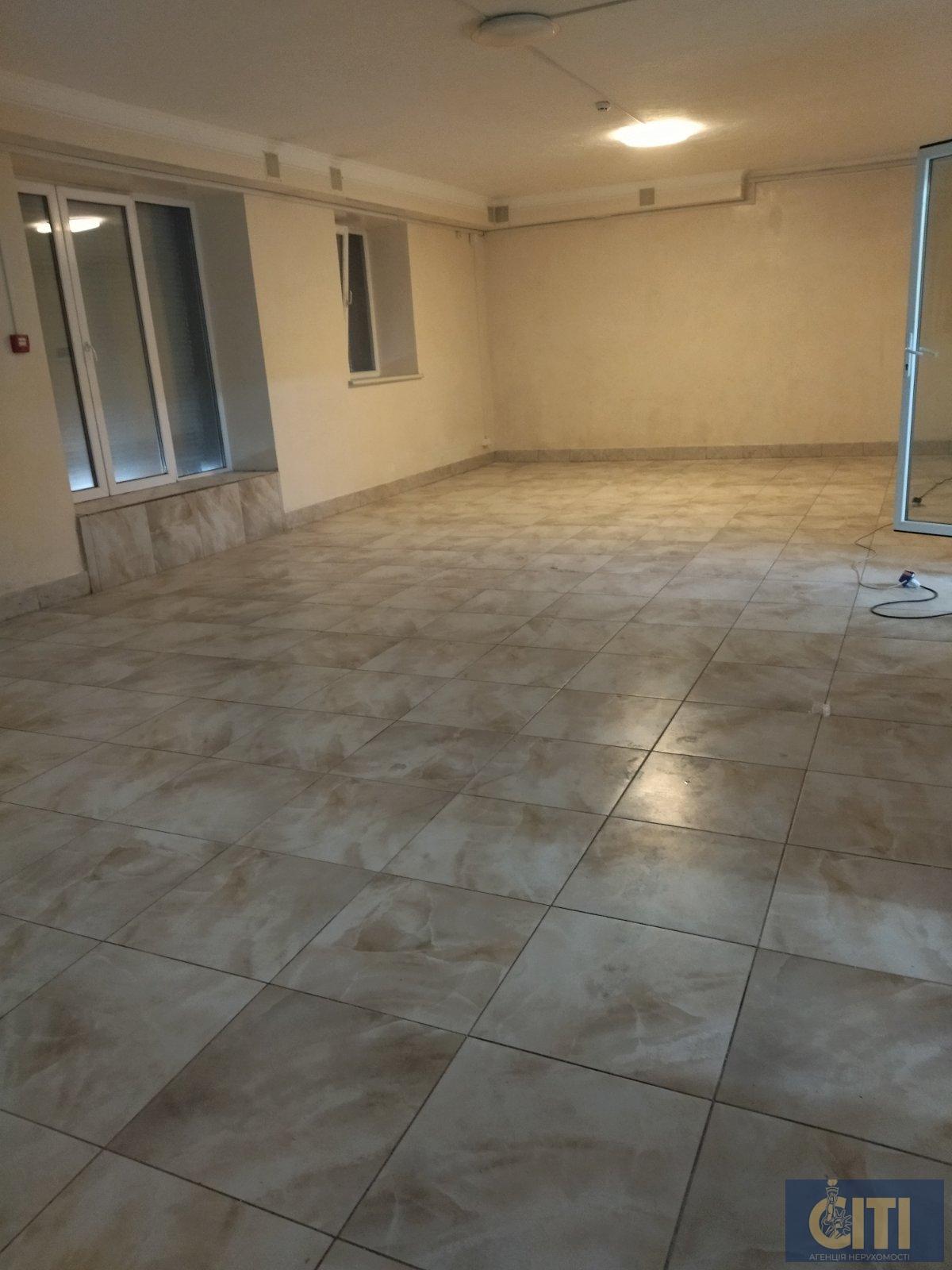 Аренда магазина, 200 кв.м., на ул. Большая Бердичевская Оренда магазину, 200 кв.м., на вул. Велика Бердичівська