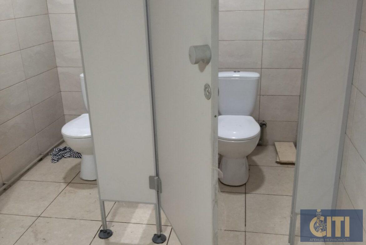 Оренда магазину, 200 кв.м., на вул. Велика Бердичівська