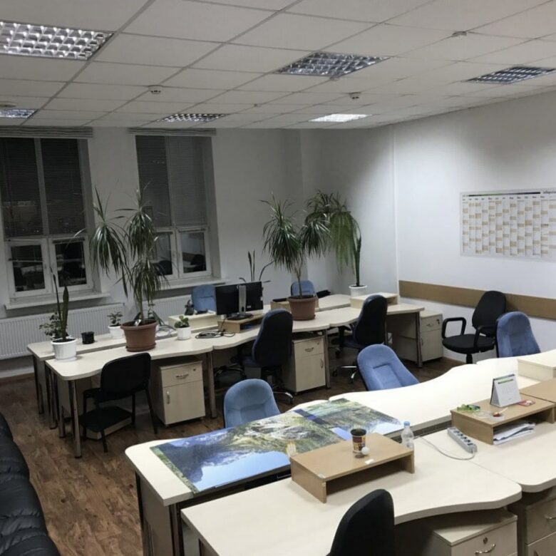 Офіс у Бізнес-центрі з розвиненою інфраструктурою, 80 кв. м.