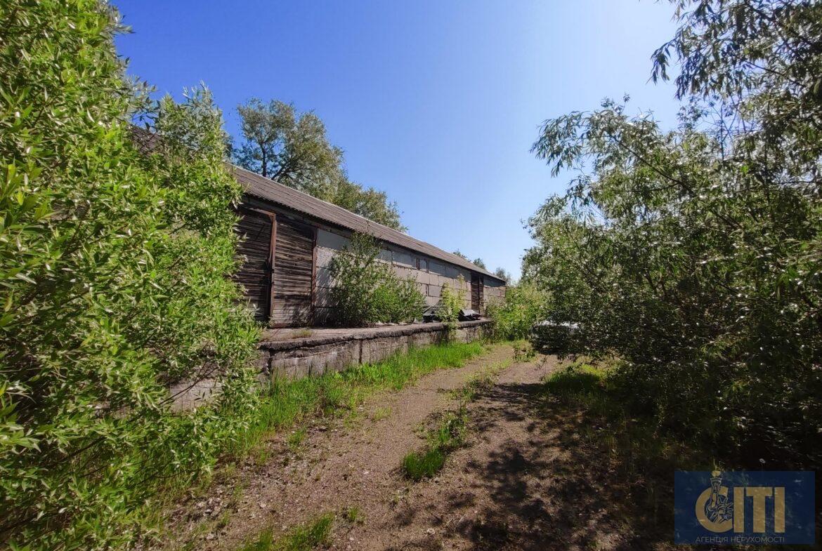 Продаж складських приміщень з рампою в Коростені, 425 кв.м.