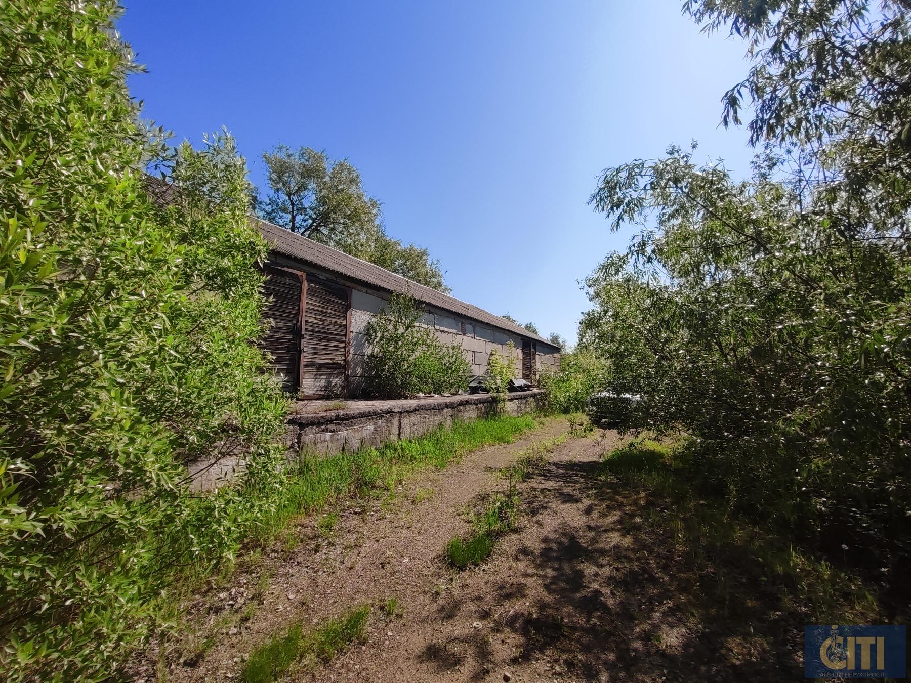 Продажа складских помещений с рампой в Коростене, 425 кв.м. Продаж складських приміщень з рампою в Коростені, 425 кв.м.