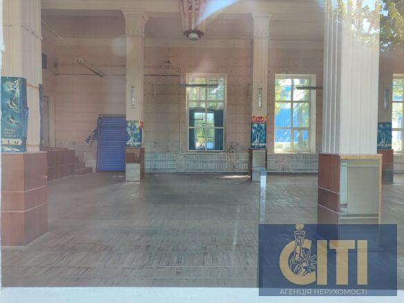 Оренда приміщення під спортивний клуб або склад, 400 кв.м