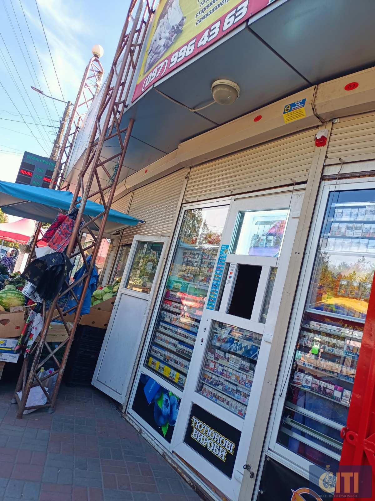 Оренда кіоску на Крошні, 20 м², фасад