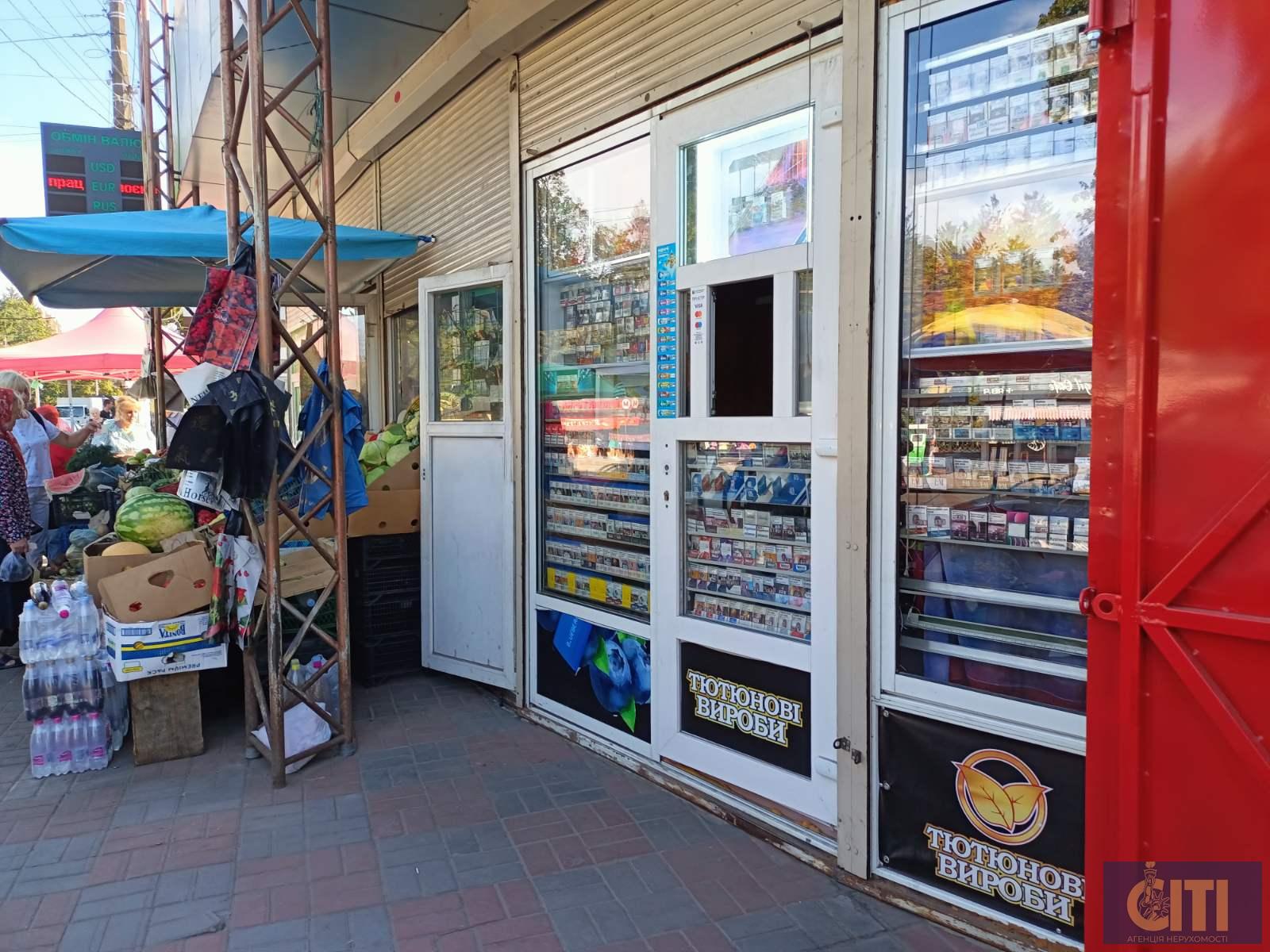 Аренда киоска на Крошне, 20 м², фасад Оренда кіоску на Крошні, 20 м², фасад