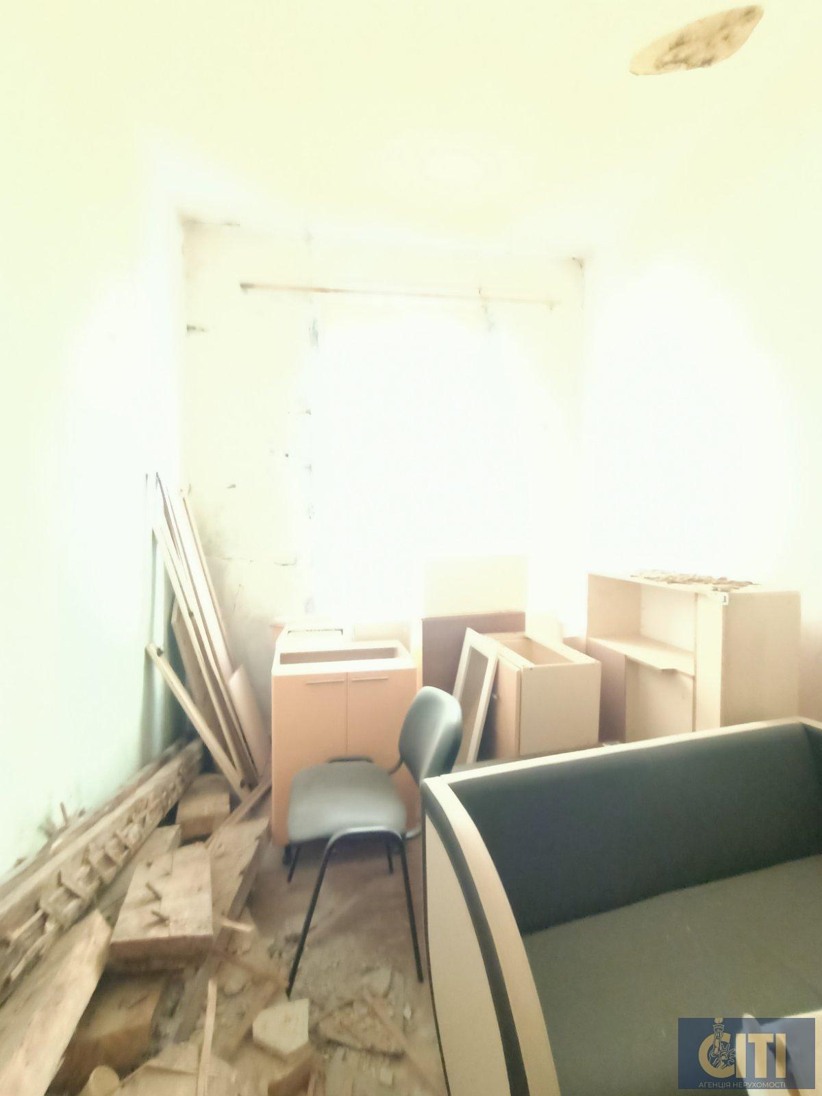 Частина будинку під бізнес на Святослава Ріхтера, 60 м²