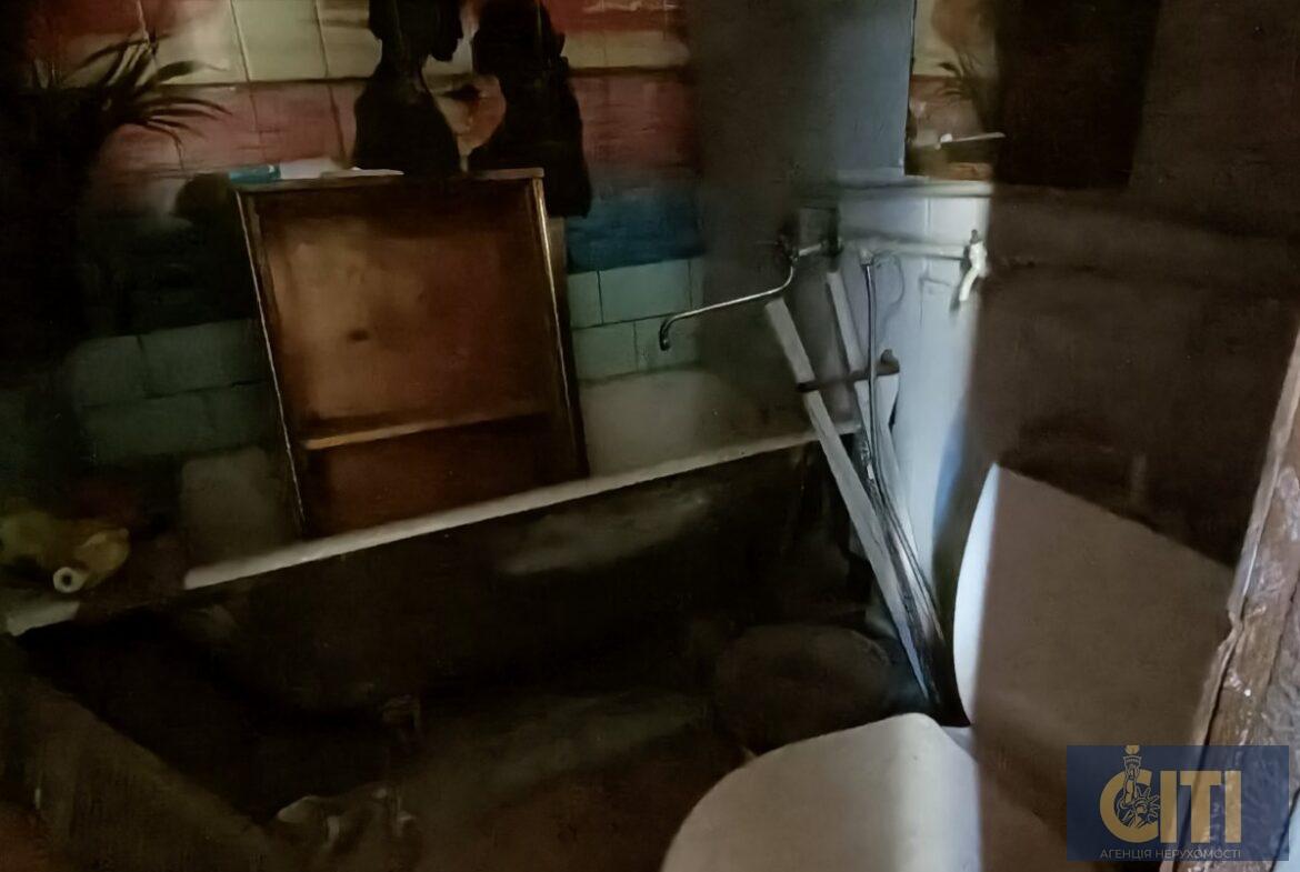 Частина будинку під бізнес на Святослава Ріхтера, 60 м²