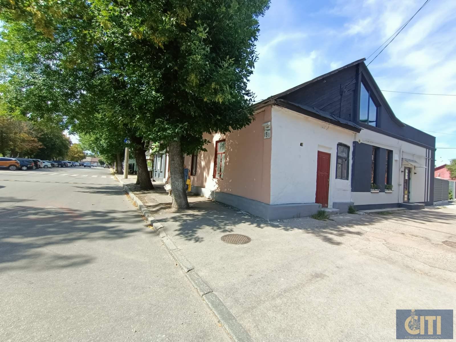 Частина будинку під бізнес на Святослава Ріхтера, 60 м²