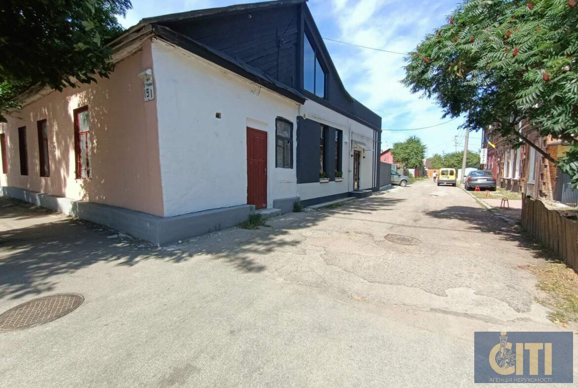 Частина будинку під бізнес на Святослава Ріхтера, 60 м²