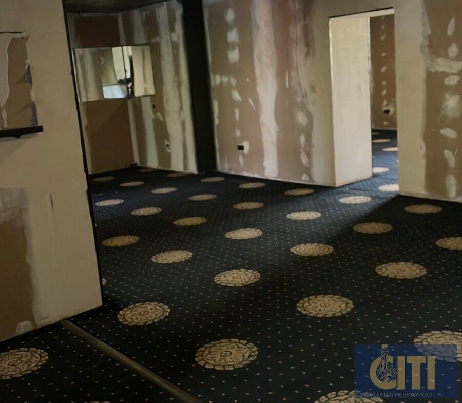 Продаж/оренда приміщення 134 м² на вул. Київська