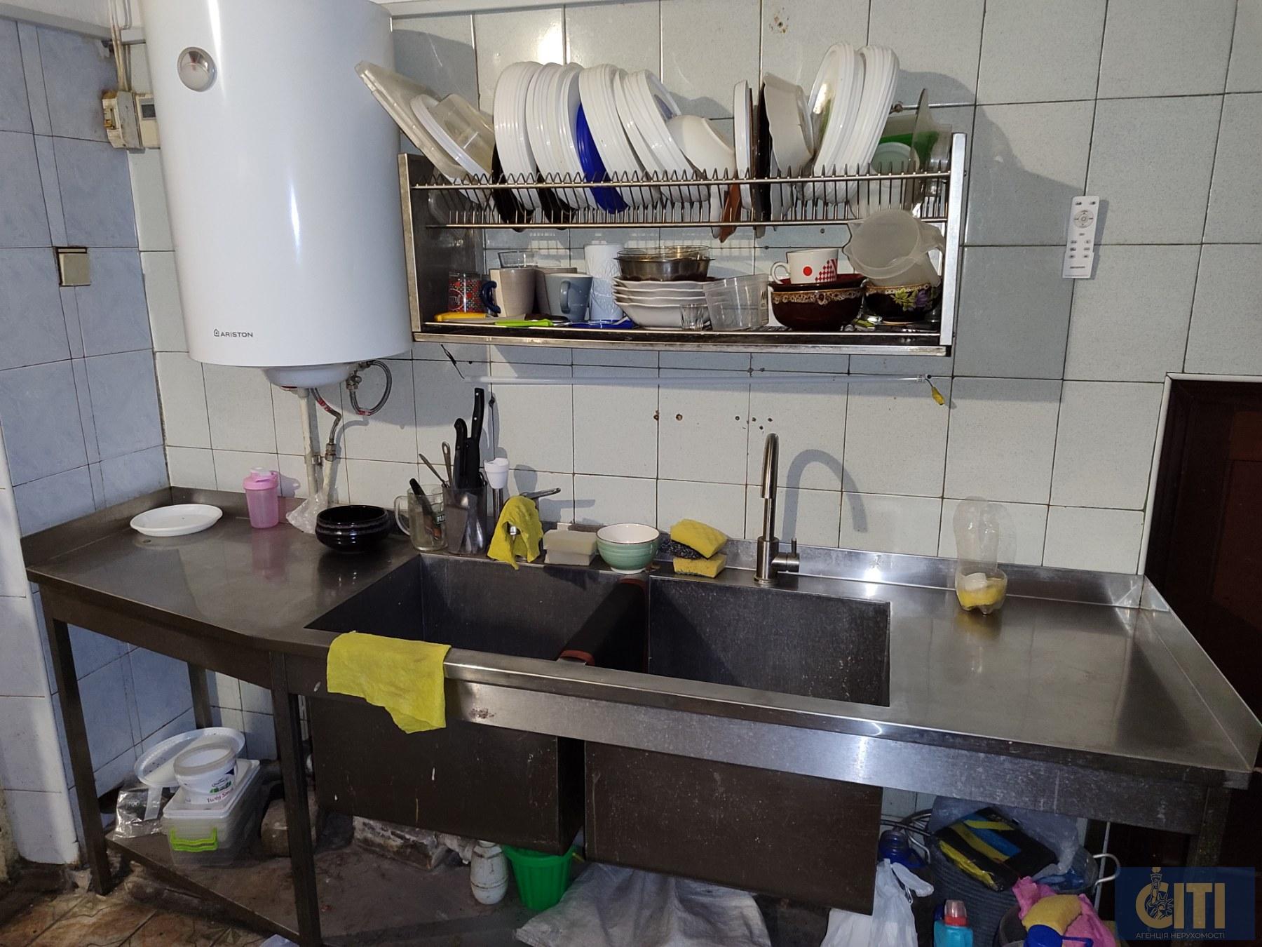 Оренда приміщення (кафе) площею 100 кв.м у центрі міста, район ТЦ Мирошка