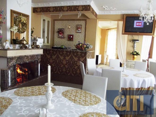 Продається готельний комплекс у районі Корбутівка, з трьох будівель, 850 кв.м.