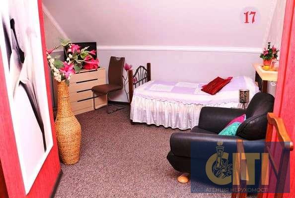 Продається готельний комплекс у районі Корбутівка, з трьох будівель, 850 кв.м.