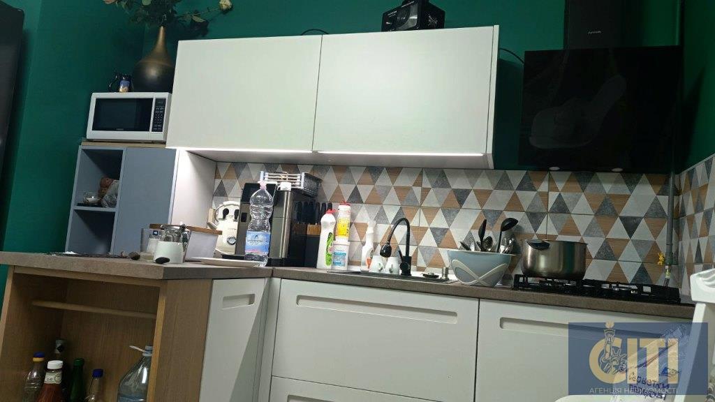 Продається готельний комплекс у районі Корбутівка, з трьох будівель, 850 кв.м.