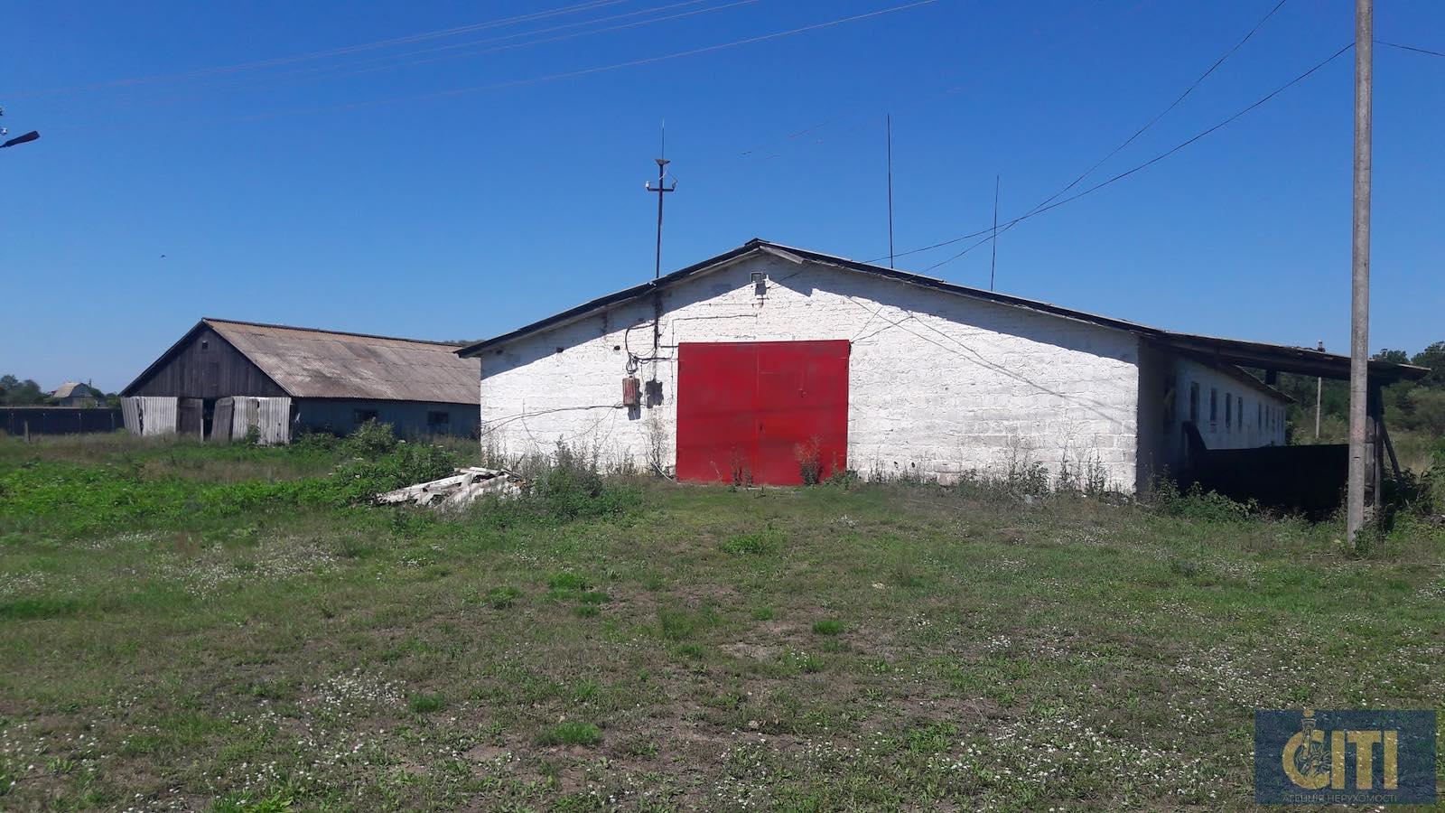 Промислово-виробничий комплекс у Житомирському районі, с. Перлявка