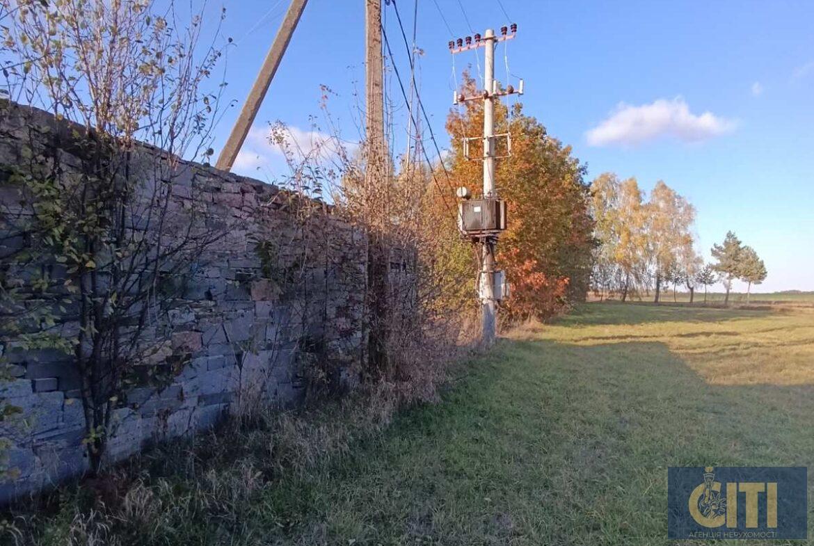 Здається в оренду промисловий комплекс з обробки каменю (ГРАНІТНИЙ ЦЕХ) у Коростишівському районі.