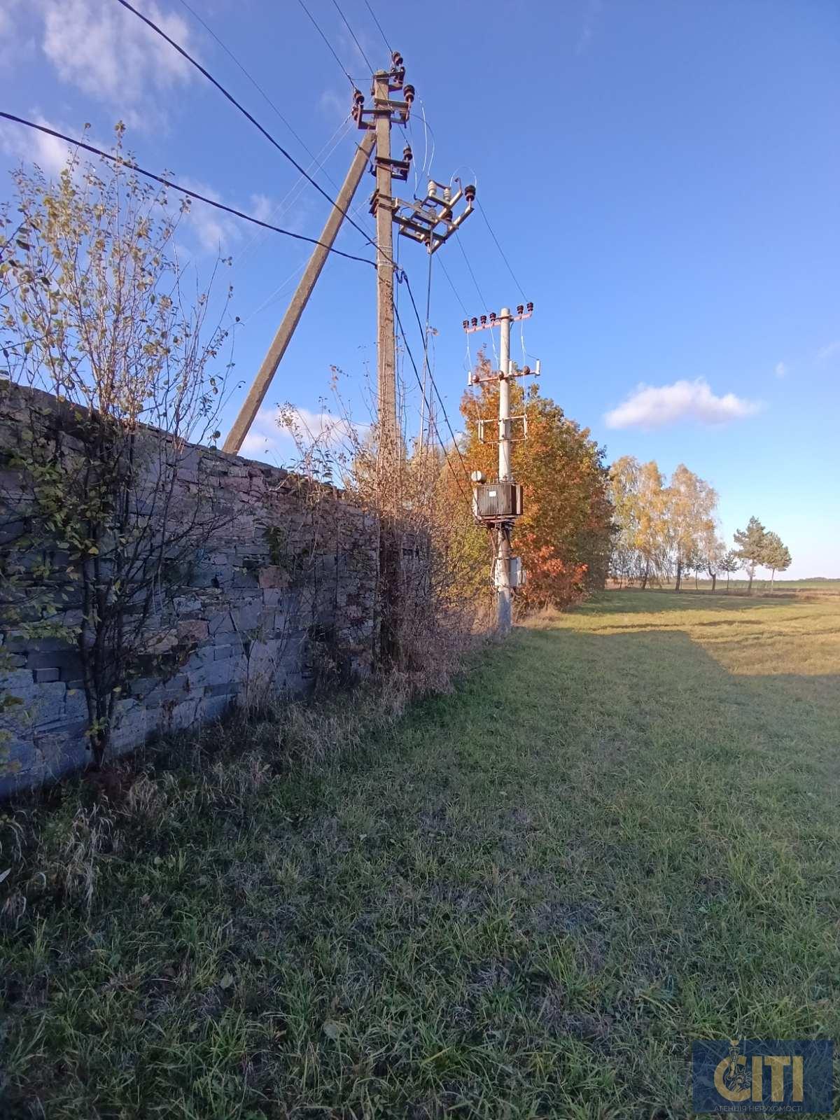 Здається в оренду промисловий комплекс з обробки каменю (ГРАНІТНИЙ ЦЕХ) у Коростишівському районі.