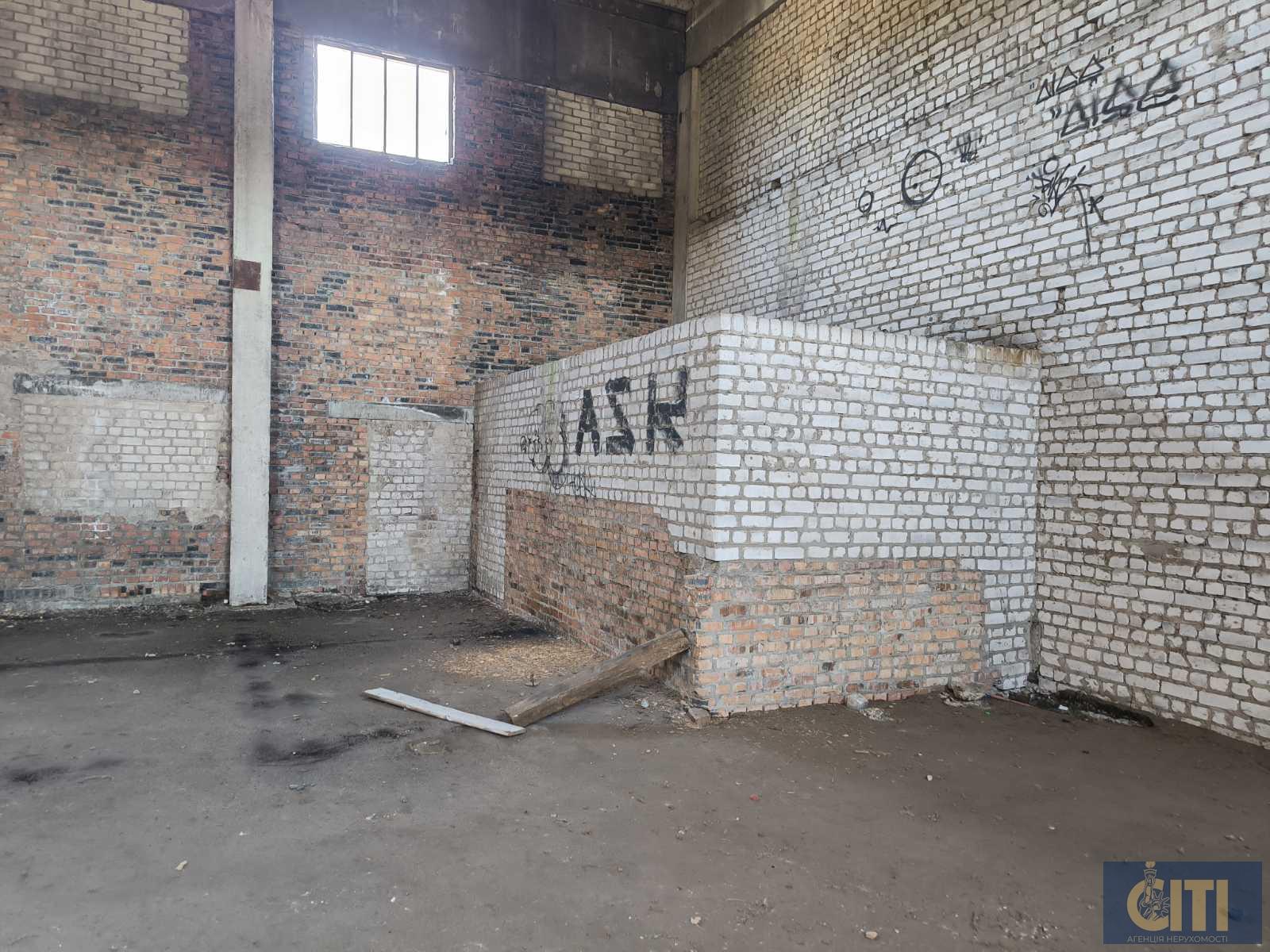 Земельный участок 3,2 Га + помещение 800 кв.м. в Станишевке Земельна ділянка 3,2 Га + приміщення 800 кв.м. у Станишівці