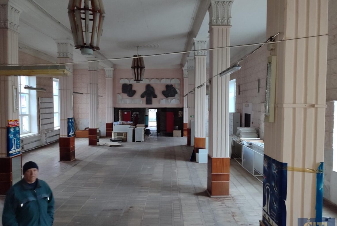 Оренда приміщення під спортивний клуб або склад, 400 кв.м