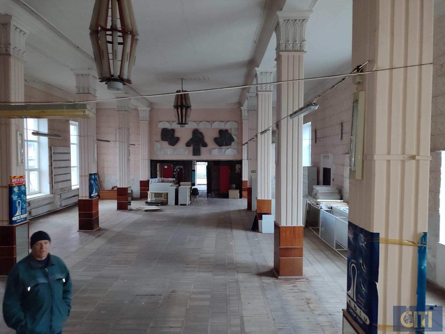 Аренда помещения под спортивный клуб или склад, 400 кв.м Оренда приміщення під спортивний клуб або склад, 400 кв.м