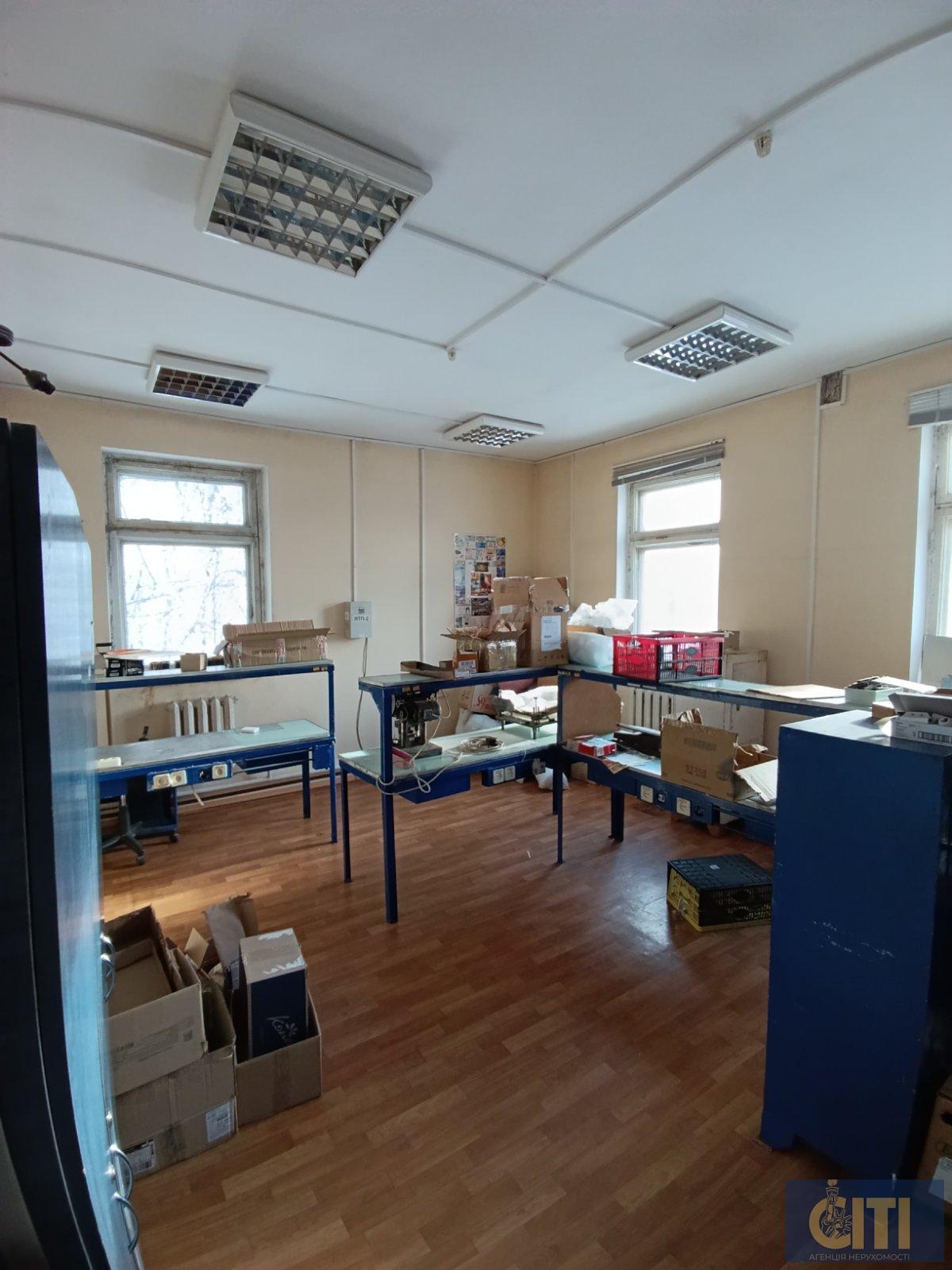 Продаж приміщення в центрі міста, район Сінного ринку, 620 кв.м Продаж приміщення в центрі міста, район Сінного ринку, 620 кв.м