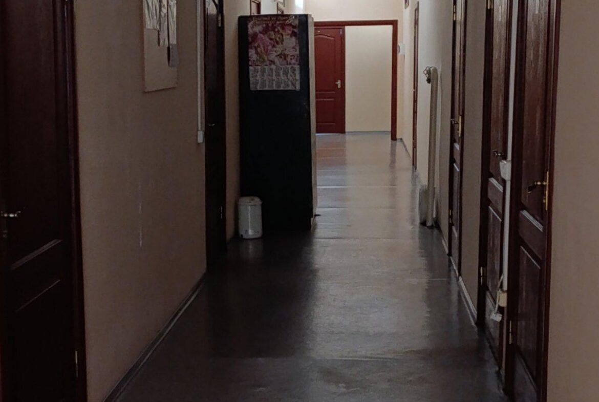 Продаж приміщення в центрі міста, район Сінного ринку, 620 кв.м