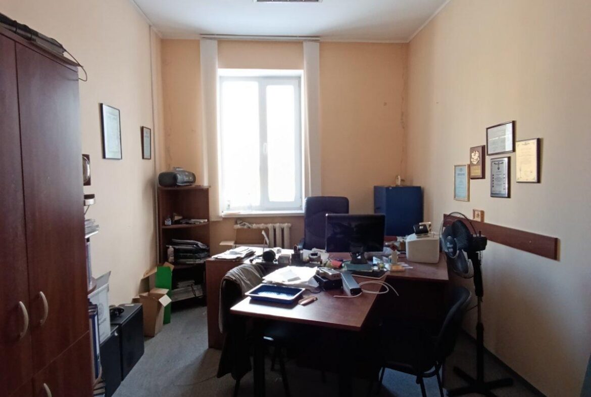 Продаж приміщення в центрі міста, район Сінного ринку, 620 кв.м