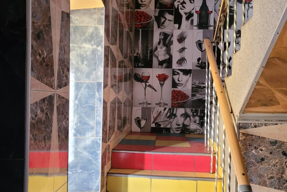 Здається в оренду нічний клуб, розташований у самому центрі міста Житомир.