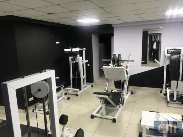 Продаж комерційного приміщення на вул.Шевченка, 210 м²