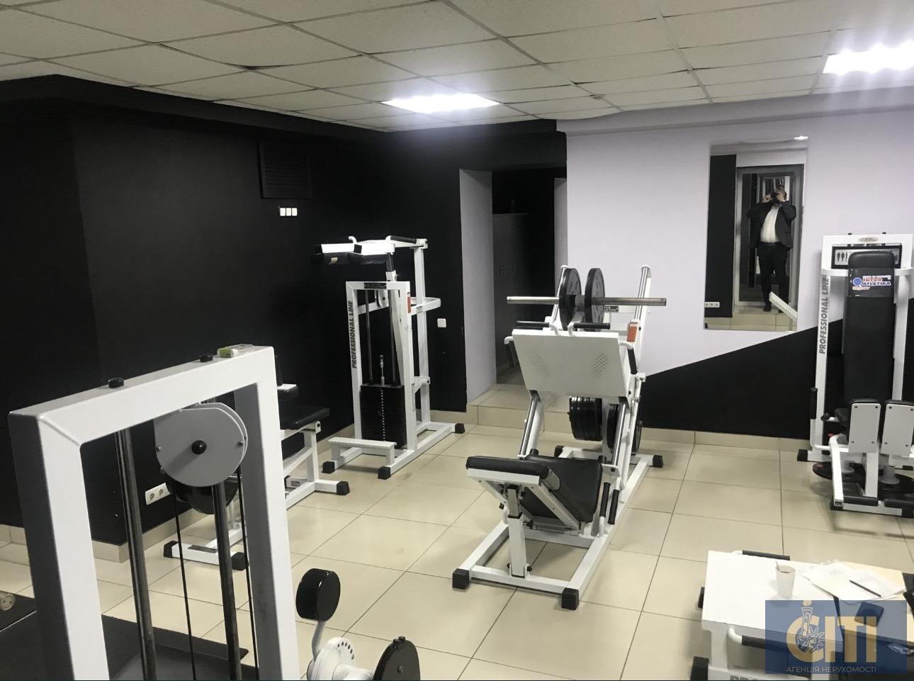 Продаж комерційного приміщення на вул.Шевченка, 210 м²