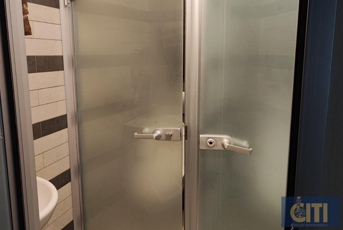 Комерційне приміщення в центрі Житомира - 140 м²